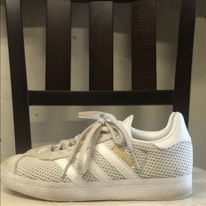 Women’s Adidas Gazelle. Size 5.
